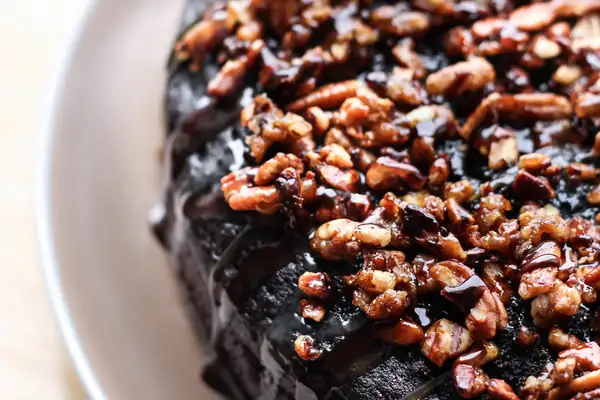 Chocolate Ganache Frosting and Candied Pecans Recipes