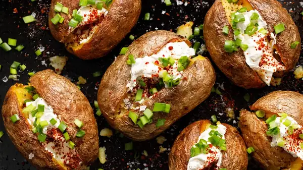 Season Your Baked Potatoes At The Beginning And Taste The Difference