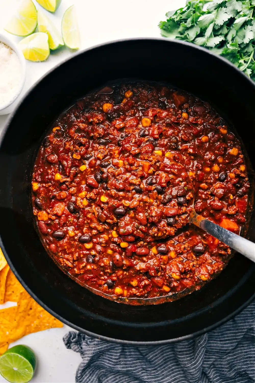 The Easiest One Pot Healthy Chili Recipe