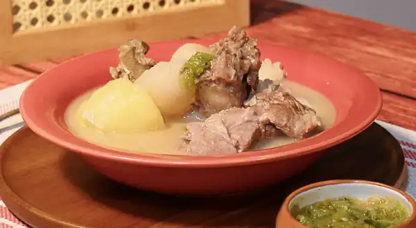 Oxtail stew: step-by-step recipe (VIDEO)