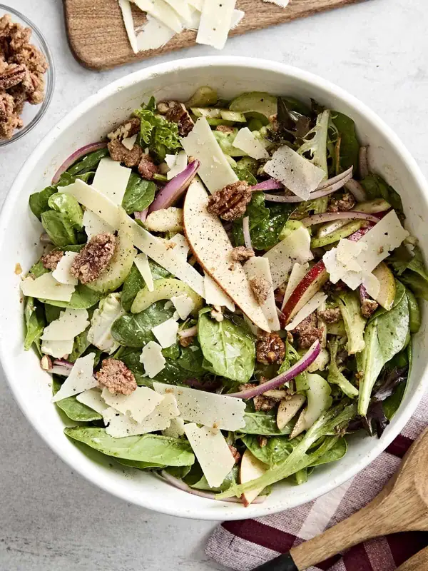 Pear, Celery and Pecan Salad