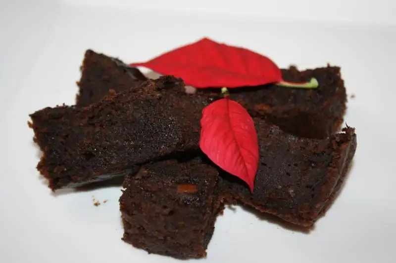 Moist Caribbean Black Cake with Soaked Fruit