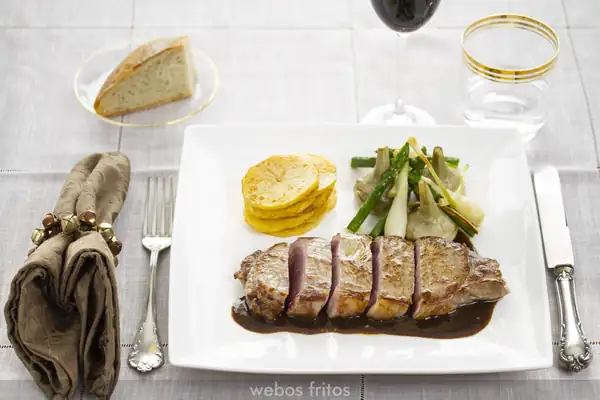 Galician Veal Entrecote with Wine and Vegetable Sauce