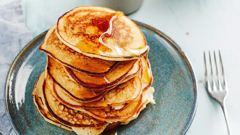 Spelt yogurt pancakes