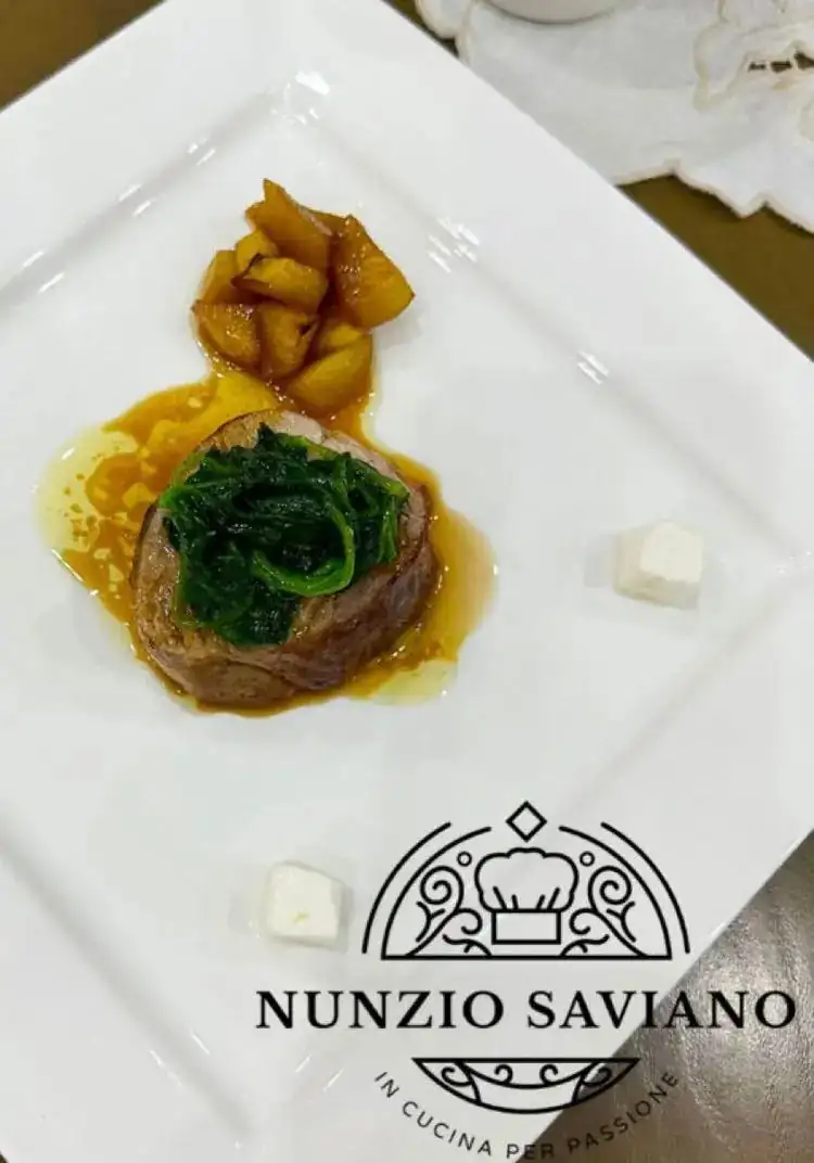 Pork fillet with apples, chard and feta