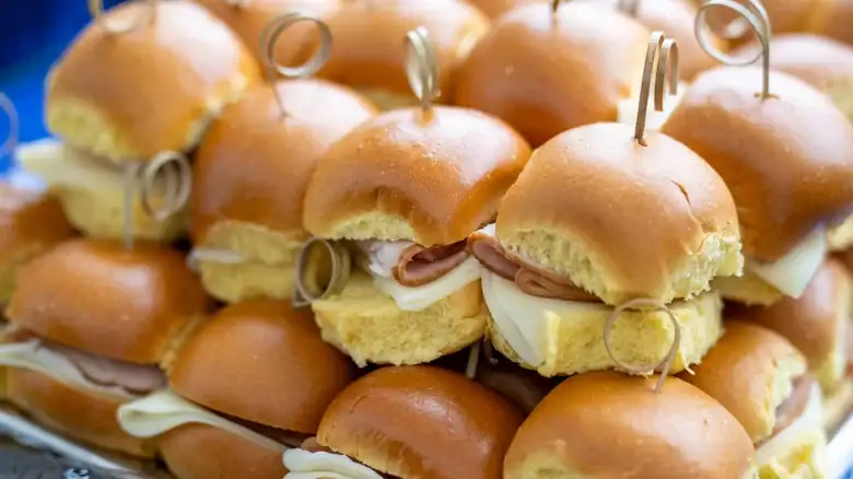 12 comidas para funerales y las historias que hay detrás de ellas