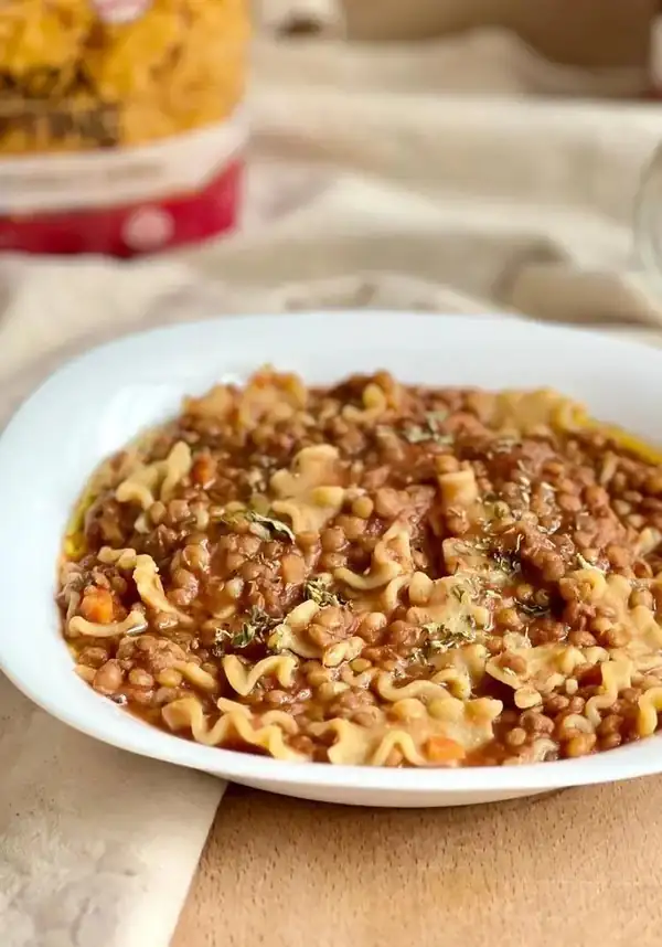 Pasta and lentil stew