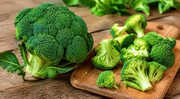 Scientists have explained why broccoli should be chopped an hour and a half before cooking