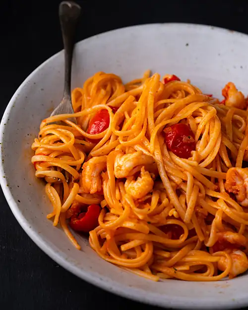 Tom Yum Prawn Linguine