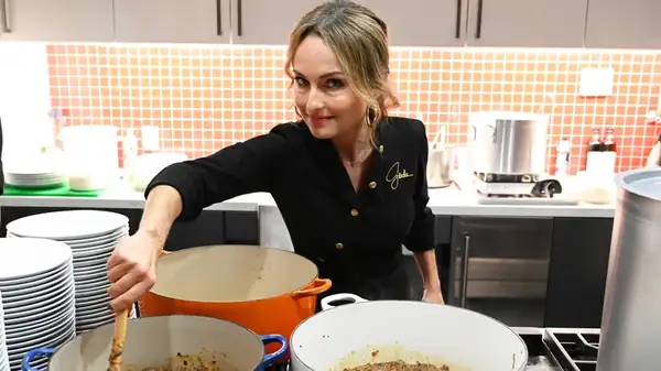 Giada De Laurentiis' All Time Favorite Cheese For Pasta Is Easy To Come By