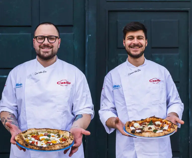 Two guys brought a real neighborhood pizzeria to Paris