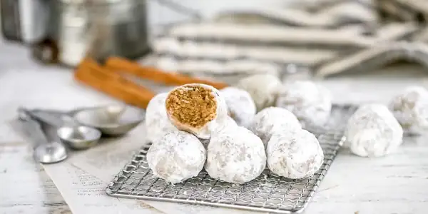 Low Carb Cinnamon Donut Bites