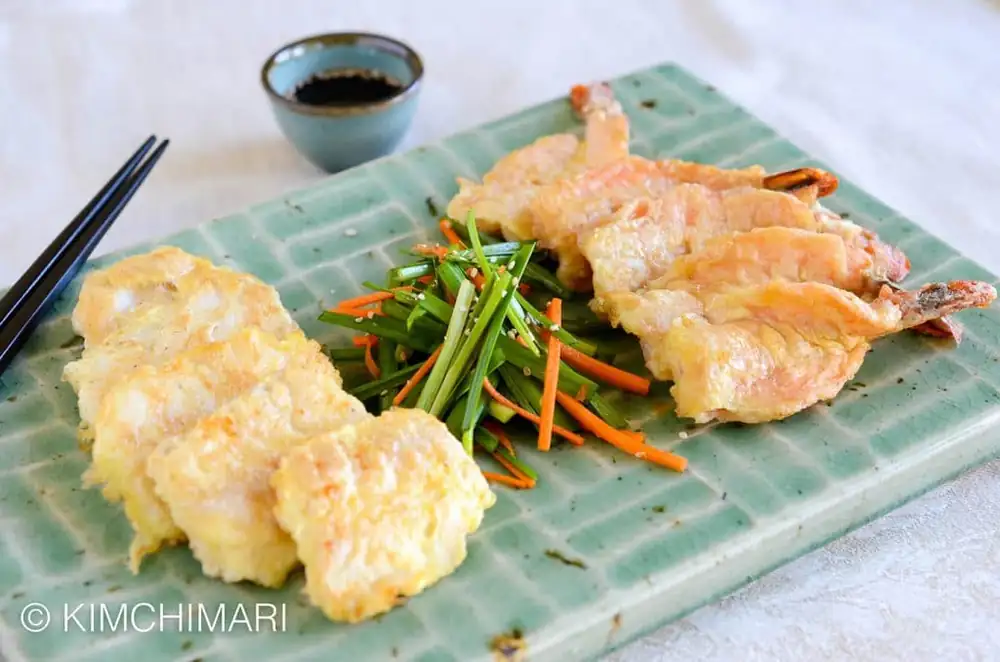 Jeon de pescado y camarones fritos (Saengsun y Saewoo Jeon)