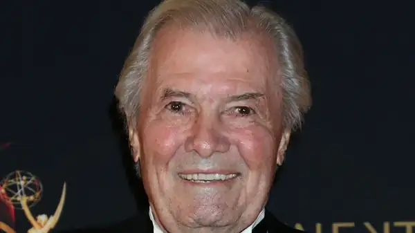 Jacques Pépin's Favorite Shortcut To Thicken Soups