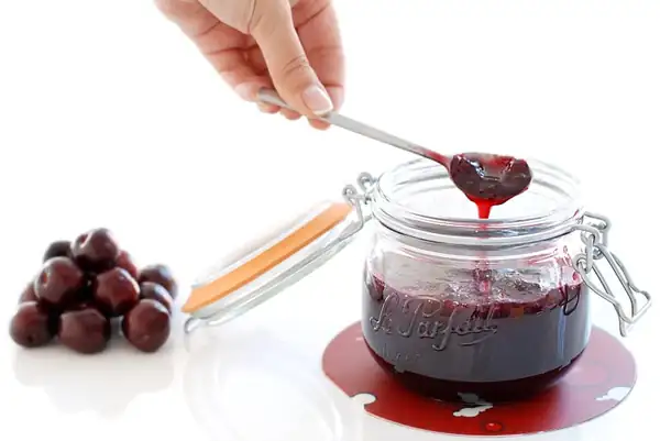 Recipes for preserves and jams