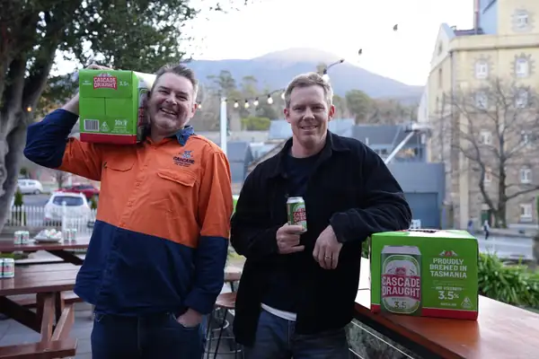 Cascade satisface los gustos cambiantes con su cerveza de barril de graduación media