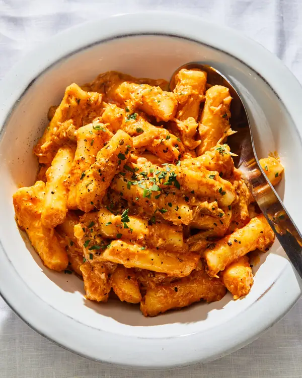 Rosé Tteokbokki Recipe with Crab