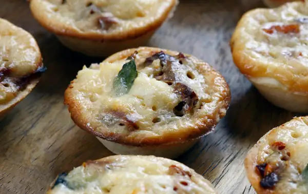 Recipe for meat pies, submitted by Isadora Paliliunas Coppa