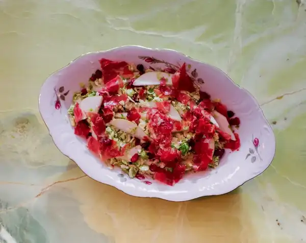 Brussels sprout salad with pear and Parma ham