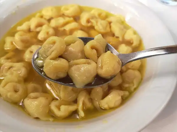 Nonna Aurora's Delicacies in Bologna, a review: the charm of an old-fashioned trattoria
