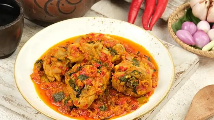 Recipe for Spicy Nampol Rica-Rica Chicken with Basil, a Manado Specialty