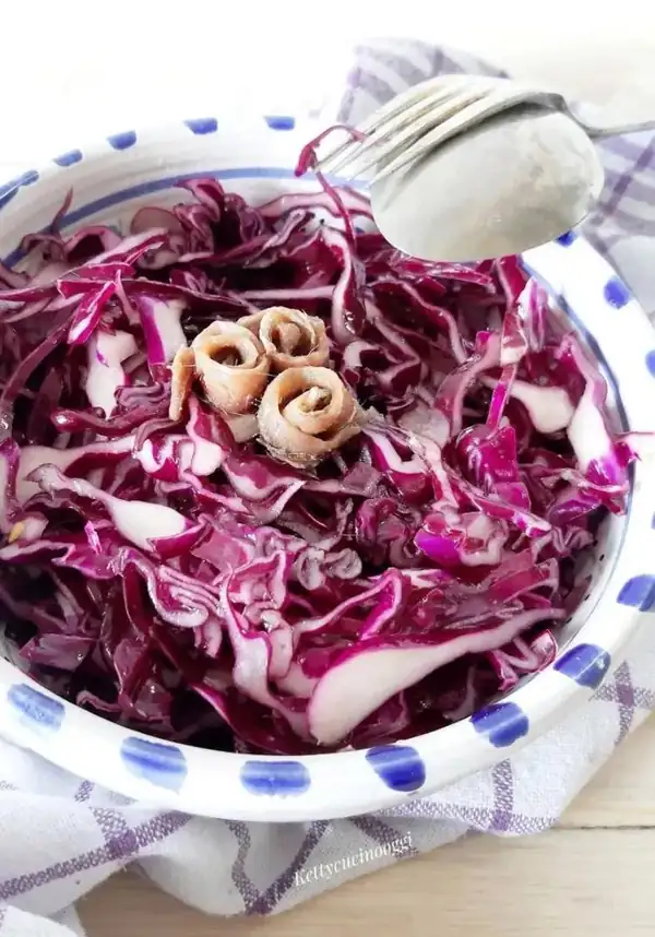 PURPLE CABBAGE SALAD WITH ANCHOVIES