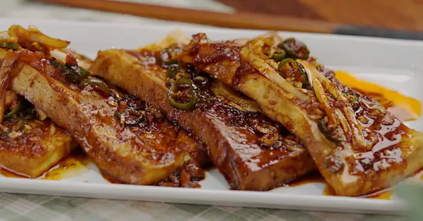 ¡Una receta de guarnición que le pedí urgentemente a Baek Jong-won! Tofu estofado de *Alone in This Restaurant*