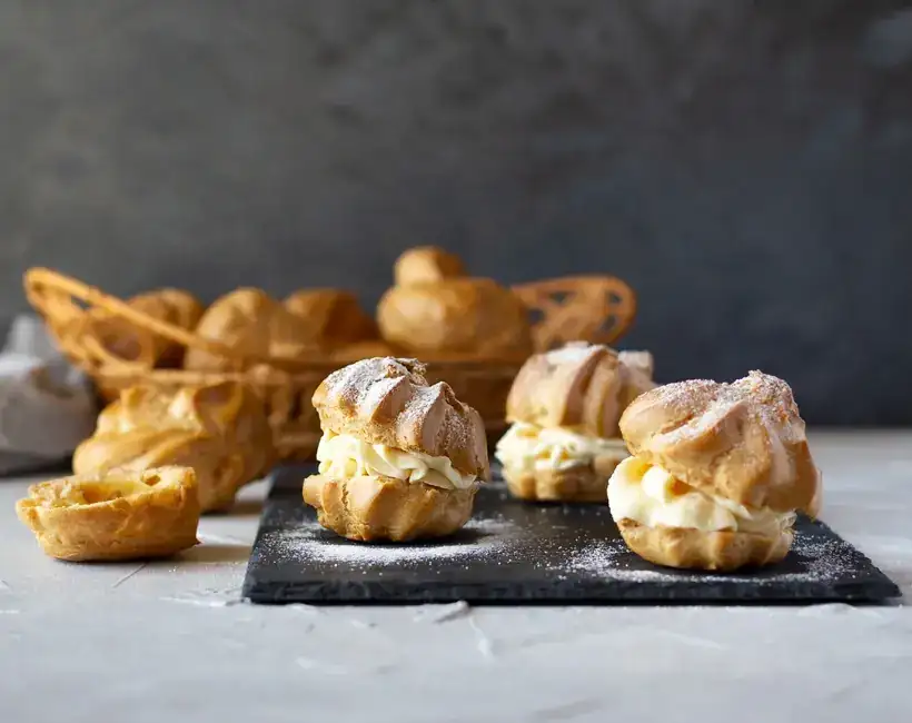 Profiteroles with lemon cream