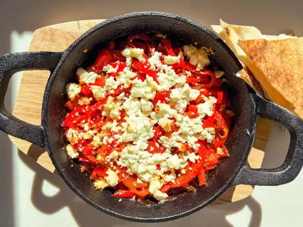 Sautéed Peppers with Cheese