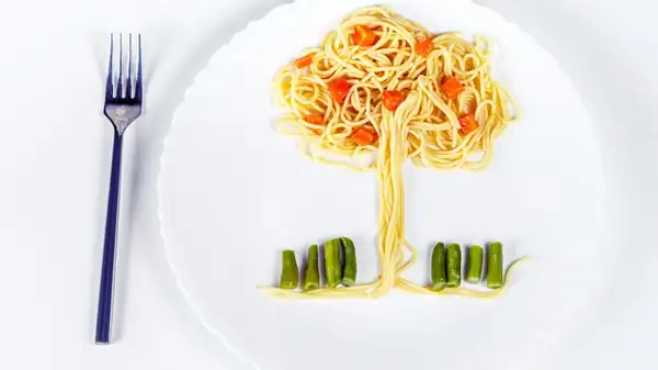 La divertidísima razón por la que la gente creía que la pasta crecía en los árboles