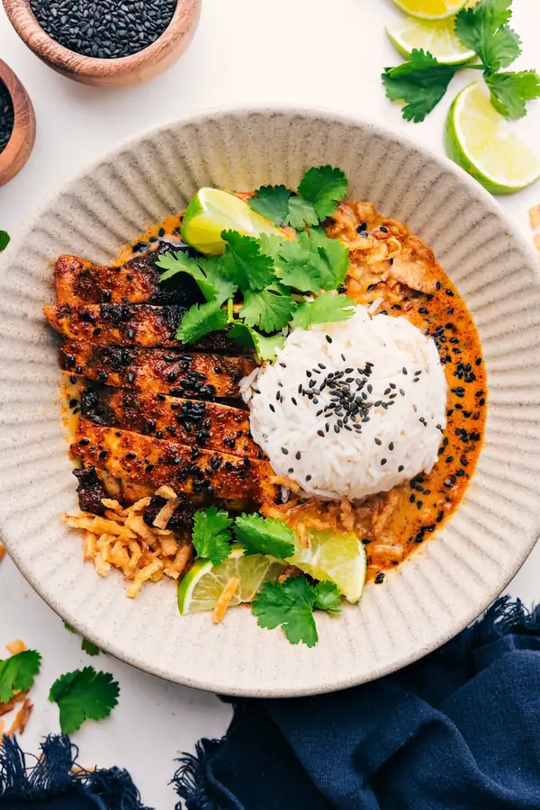 The Chili-Garlic Broth Bowl I’m Obsessed With!