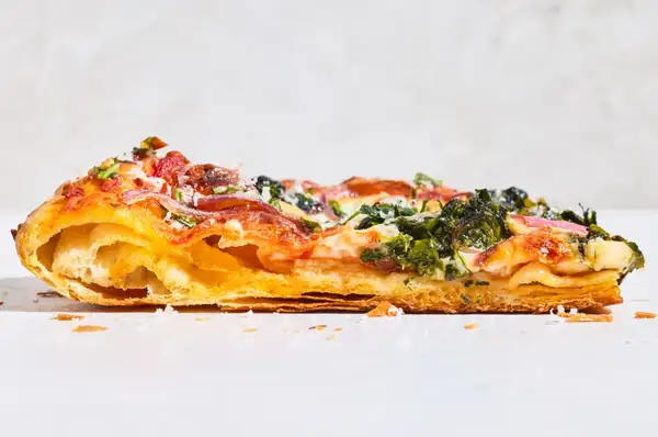 The best pizza is flaky pizza