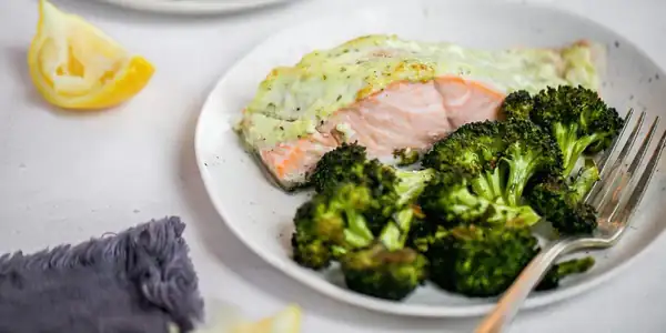 Pesto Baked Salmon with Broccoli
