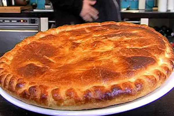 Pear and chocolate galette des rois: the best recipe