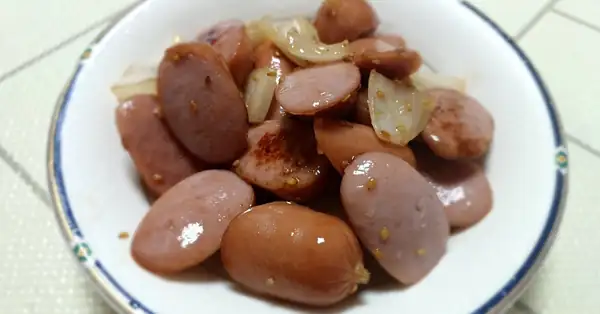 Kids' Side Dish: Stir-fried Onion and Sausage Recipe, Onion Dish, Super-fast Side Dish