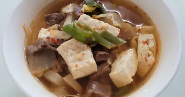 How to make spicy and refreshing beef soup