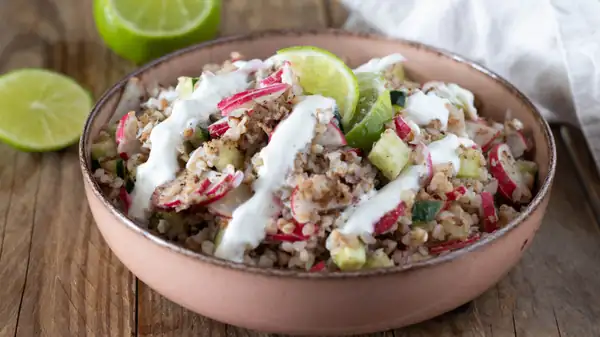 ¿Hace un calor infernal? ¡El truco para una ensalada de trigo sarraceno fresca y deliciosa en 10 minutos!