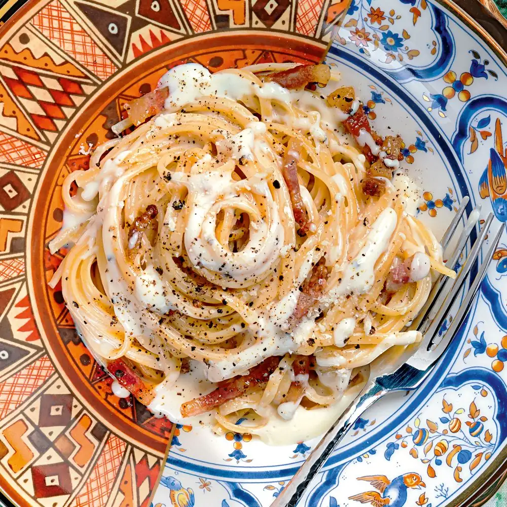 Carbonara con crema, ¡rompamos el tabú!