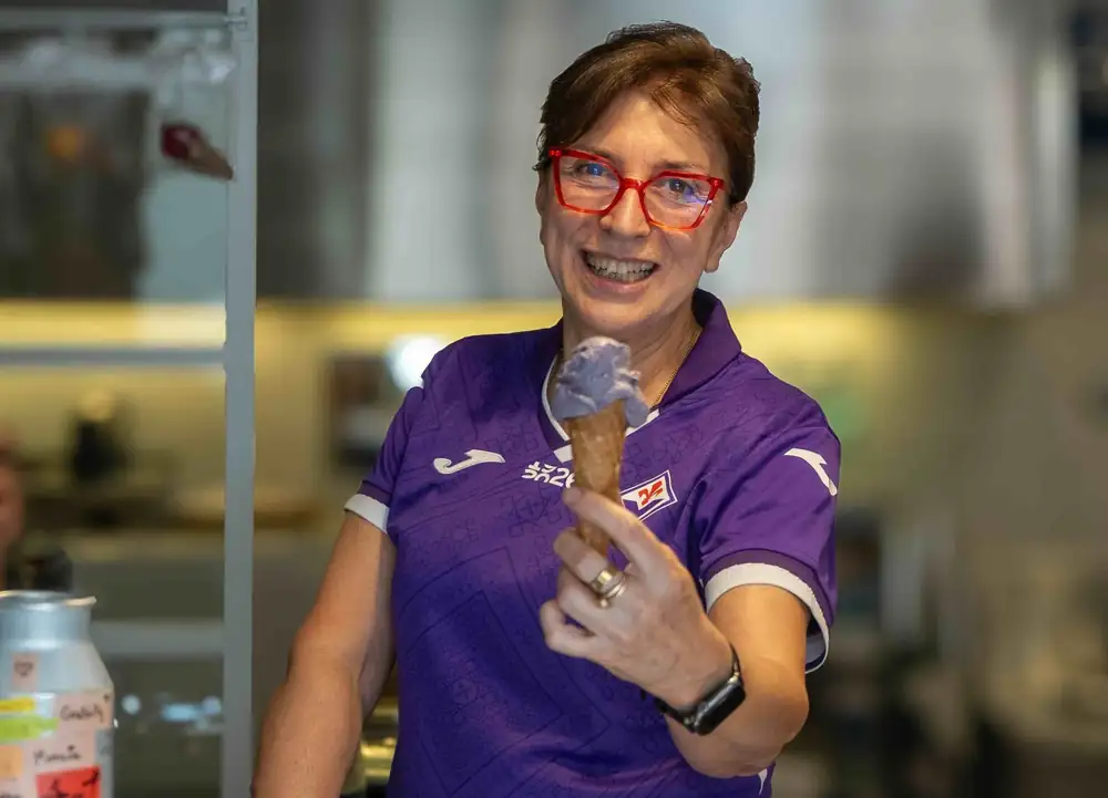 Purple ice cream arrives to celebrate Fiorentina's first 100 years