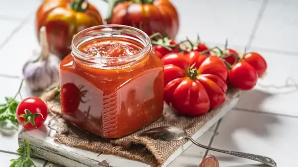 Tomato Passata Is The Italian Secret To Upgrading Any Tomato Sauce