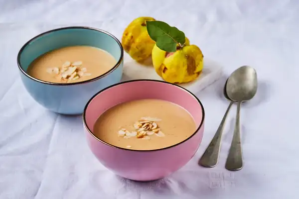 Sopa cremosa de membrillo