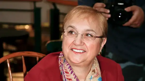 Lidia Bastianich's 12 Best Cooking Tips