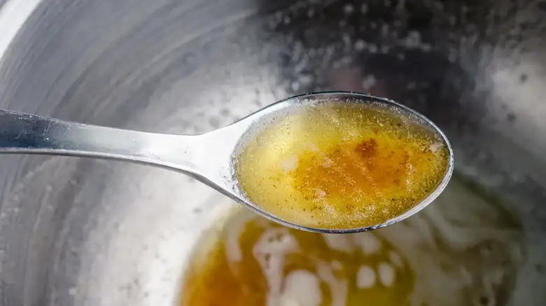 Vanilla Amplifies Brown Butter In More Dishes Than You'd Think