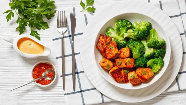 All You Need For Crispy Salmon Bites Is Your Air Fryer And Favorite Condiment
