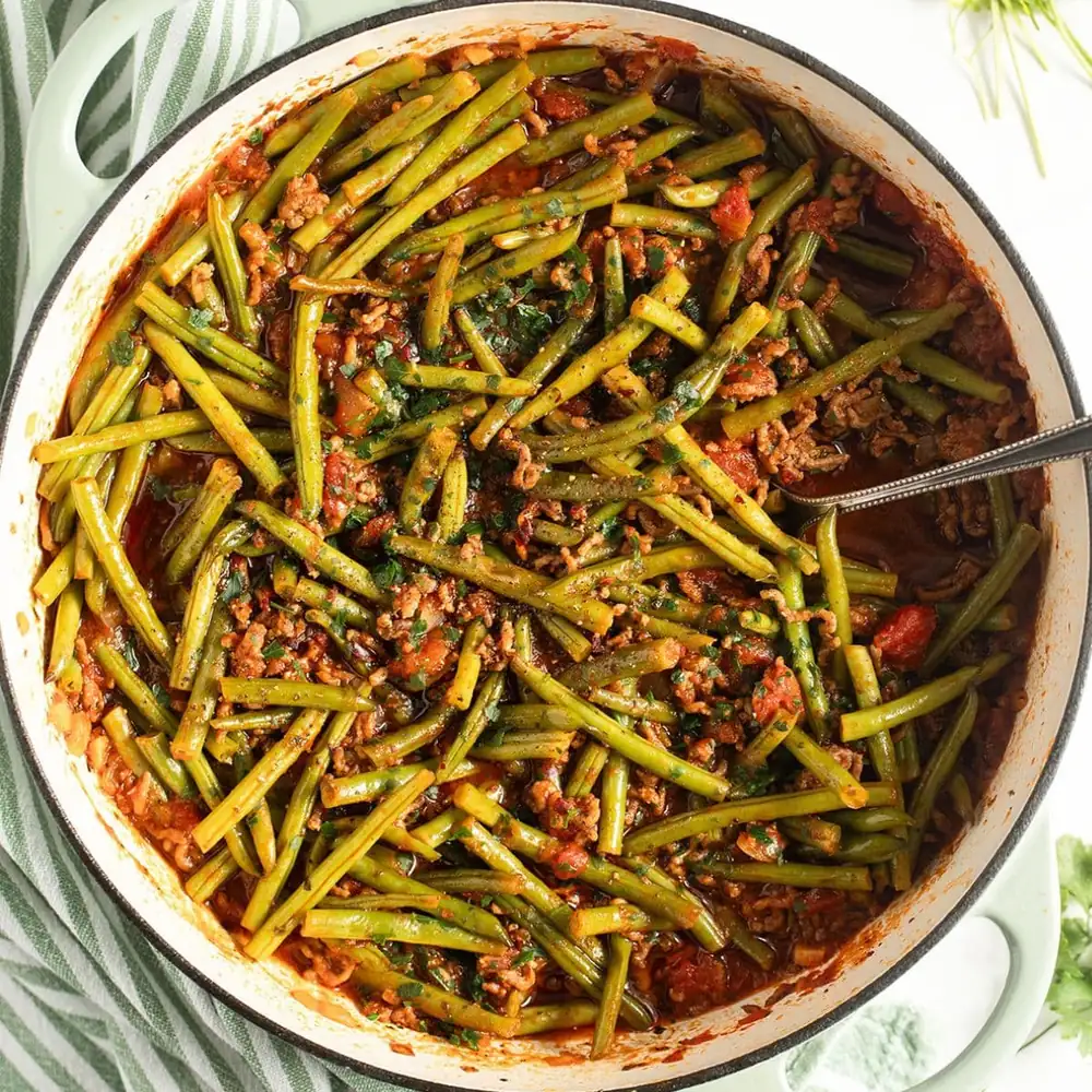 Beef and Green Bean Ragù (Simple One-Pot Recipe)