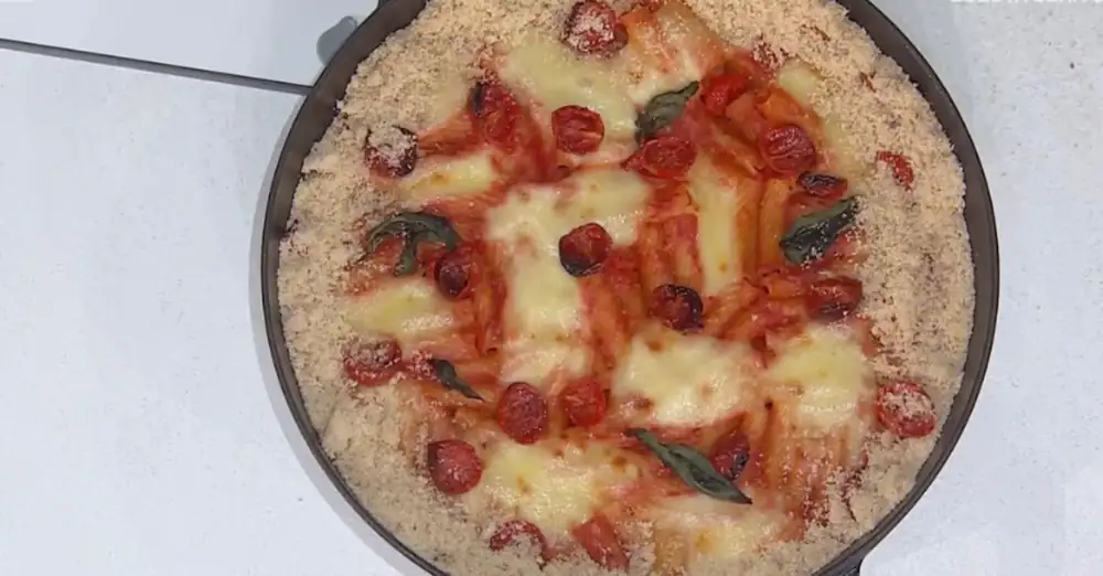 The Billi twins make tortiglioni pizza but the recipe is Alessandro's only