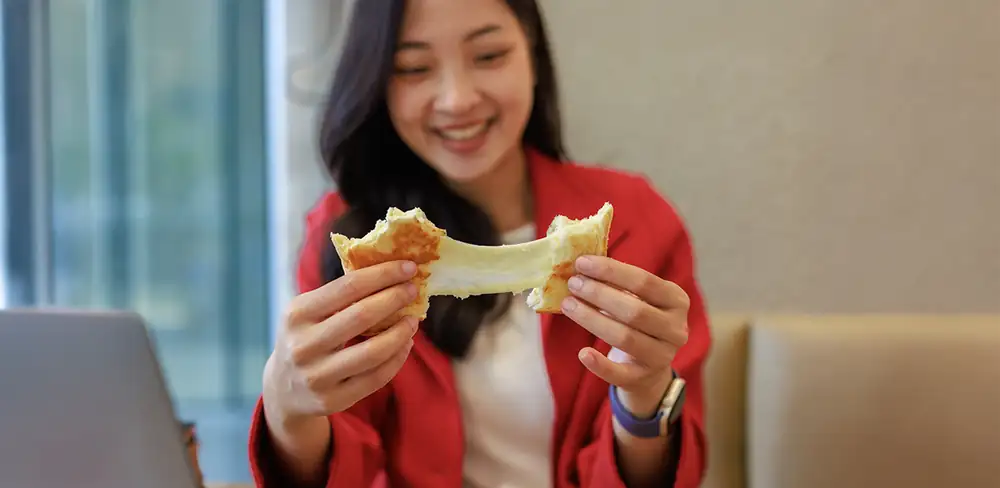 Nacidos de este suero: por qué la mantequilla y el queso sin procesar son los nuevos alimentos saludables