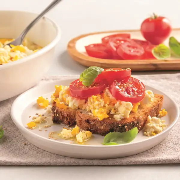 Baked eggs with feta