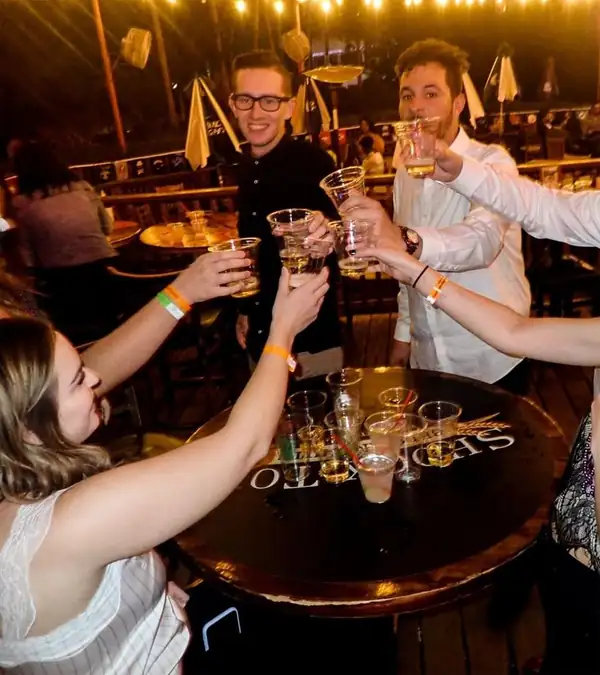 Nightlife Tour Company to Bring World Crawl Bar to the Fremont Street Experience