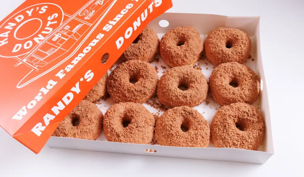Randy’s Donuts Launches New Seasonal Menu